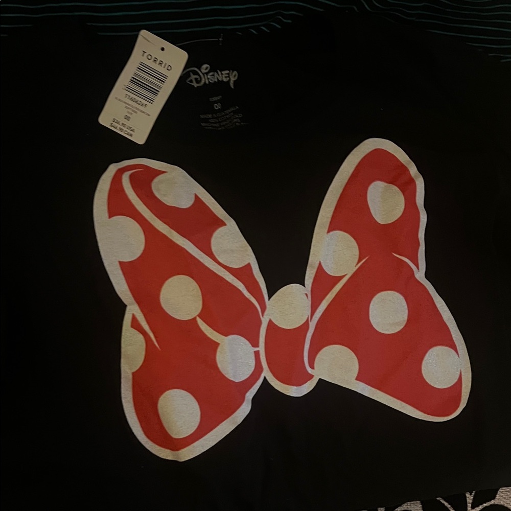 Torrid Disney Black Tee with Red and White Bow